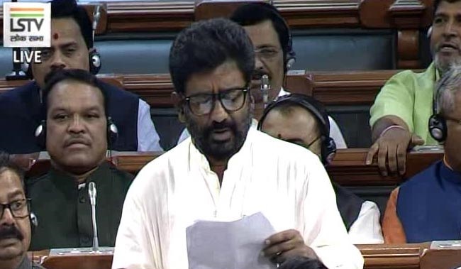 Chaos in Lok Sabha as Sena MPs surround aviation minister, threaten to stop Mumbai flights