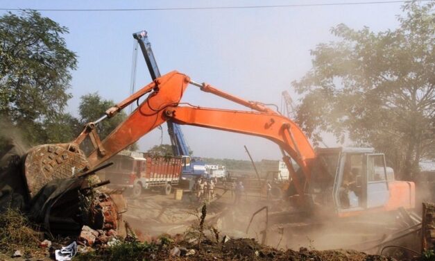 Government removes 2,000 illegal huts encroaching on mangrove land in Chembur