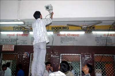 Railways to install around 19,000 CCTV cameras across 980 stations under Nirbhaya Fund