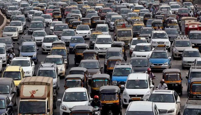 Government evaluating use of private cars for ride-sharing to reduce congestion, pollution