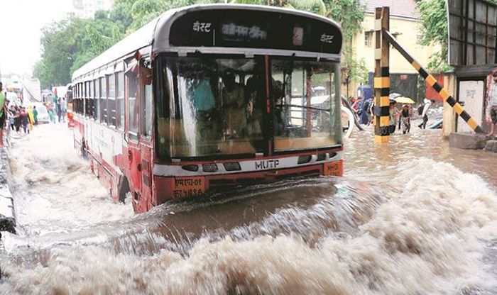 Over 100 mm rainfall recorded in Mumbai, Thane & Navi Mumbai in last 24 hours