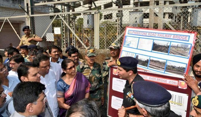 Army to build new FOBs at Elphinstone, Curry Road & Ambivali stations by Jan 31: CM Fadnavis