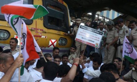 NCP’s rail roko attempt foiled by officials, commuters slam protestors for aggravating situation