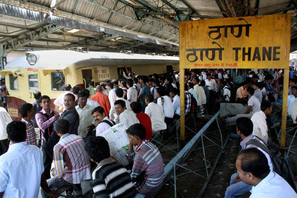 Sena proposes new station between Thane & Mulund, gets positive response from CM