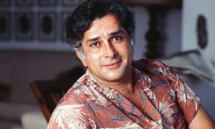 Veteran actor Shashi Kapoor passes away in Mumbai at the age of 79
