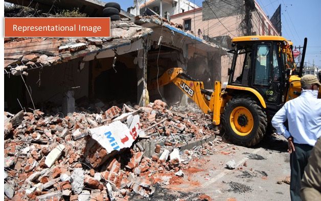 1 dead, 2 injured during BMC’s demolition drive in Kemps Corner