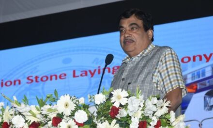 Apologise for insulting Navy with ‘won’t give an inch of land’ remark: Congress to Nitin Gadkari
