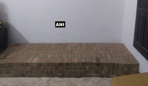 Biggest Note Haul: Demonetised notes worth over Rs 100 crore seized from Kanpur house