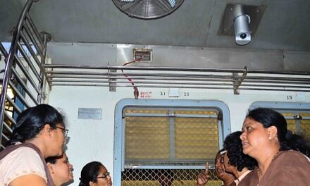 CR to install over 11,000 CCTVs across Mumbai locals in 2018, 6 in each coach
