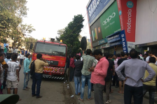 Fire breaks out at Prime Mall in Vile Parle