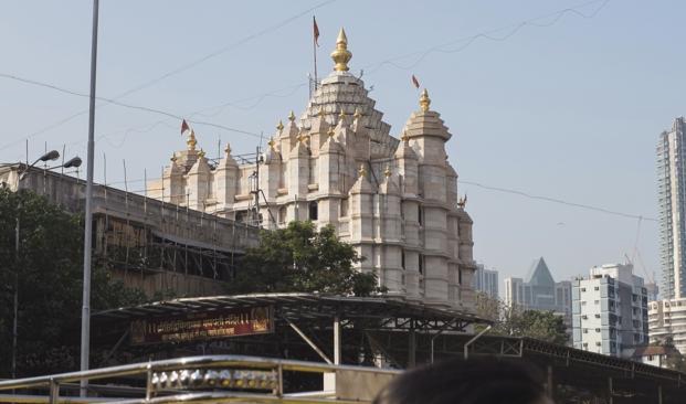 Ganesh idol at Siddhivinayak temple to not be available for darshan for 5 days 1