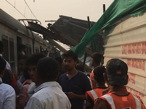 Part of Currey Road FOB collapses on local train, no casualties