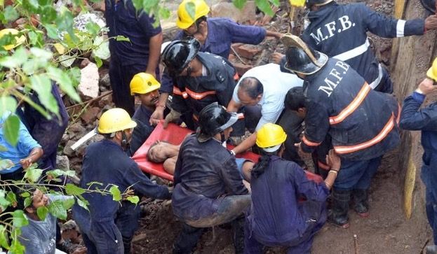 Part of slab collapses at MHADA building in Andheri, 4 rescued