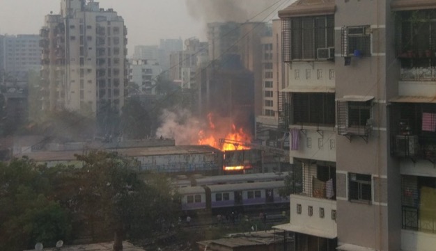 Visuals: Fire at timber shop on SV Road, Andheri 1