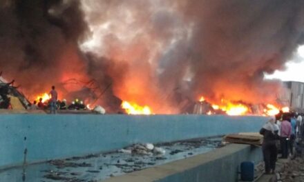 Major fire breaks out at Mankhurd scrapyard, over 50 galas gutted