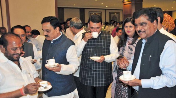 Chai Pe Kharcha? Congress' Sanjay Nirupam cites RTI, says CM's office spent 3.4 crores on tea in 2017