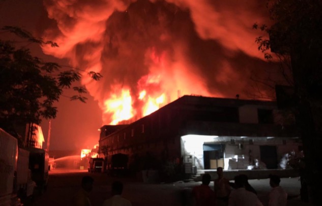 15 oil godowns gutted in massive blaze at Ganesh Compound, Bhiwandi