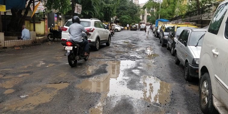 27,000 potholes in Mumbai - And these are just the ones citizens reported
