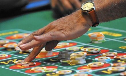Mumbai police busts high-profile gambling racket, arrests 42 from 5-star hotel