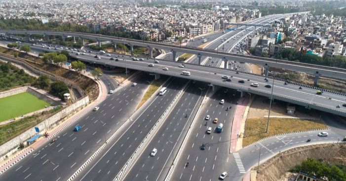 Work on Delhi-Mumbai Expressway to start by December, end in 3 years