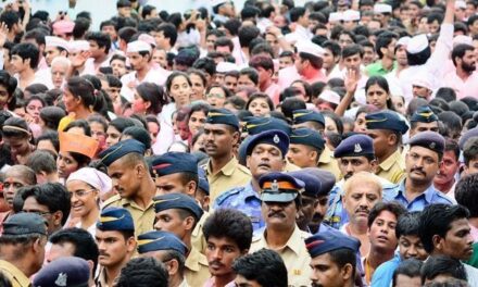 50,000 personnel, 5000 CCTVs to help Mumbai police maintain vigil during Ganesh visarjan
