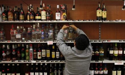 After backlash, Maharashtra may hike tax on alcohol to subsidise fuel rates