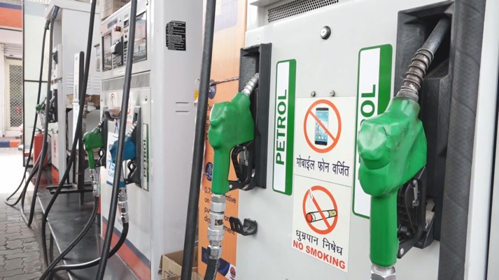Petrol, diesel price cut by Rs 5 per litre in Maharashtra: State, centre & oil firms to absorb cost