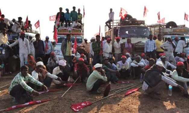 Farmers call off stir, suspend march to Mumbai after government assurance