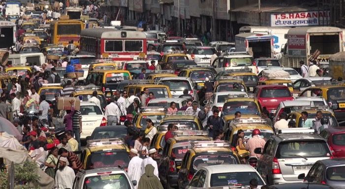 With 510 cars for every km of road, Mumbai is India's most car-congested city