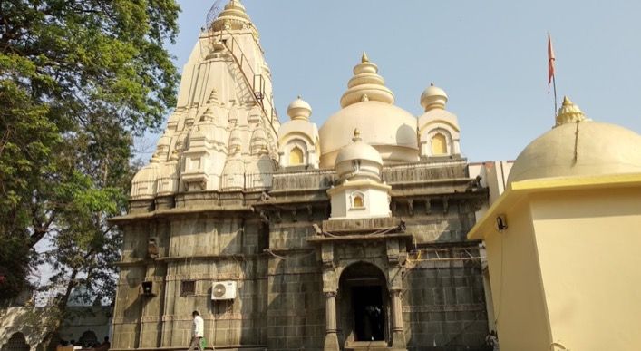 Armed thieves rob Vajreshwari temple in Vasai, flee with 12 lakh