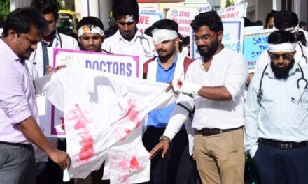 40,000 doctors on strike in Maharashtra: OPD, non-essential services hit; emergency wards functional