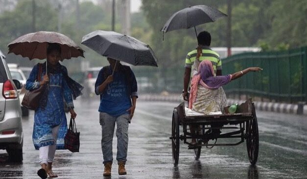 Widespread showers likely in Mumbai from tonight, to continue till weekend