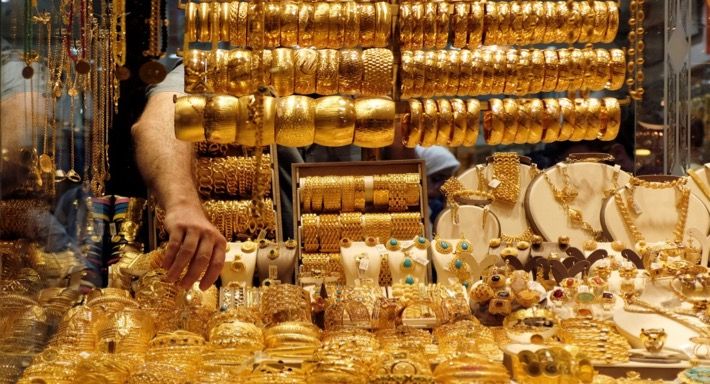 Gold prices in Mumbai reach new high, breach Rs 40,000 per 10gm mark