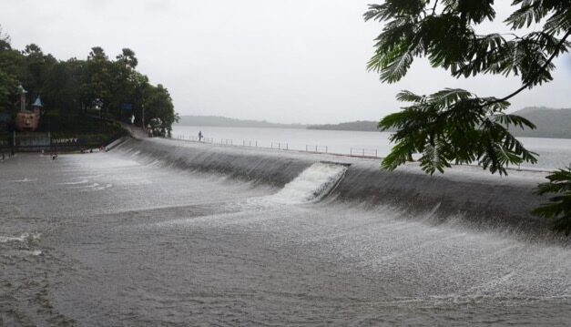 Vihar lake overflows, Mumbai’s water stock up to 86%