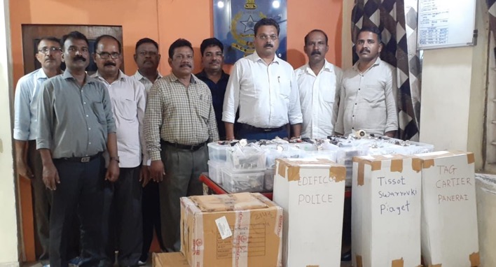 Over 8,000 fake luxury watches worth Rs 1.4 crore seized from Kalbadevi