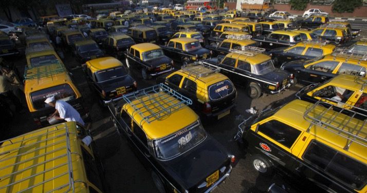 Taxi union opposes 'rooftop indicators' on Mumbai cabs